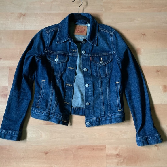 Levi’s Denim Jacket size Small - Picture 2 of 4
